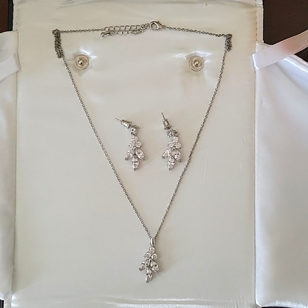 Earrings and necklace